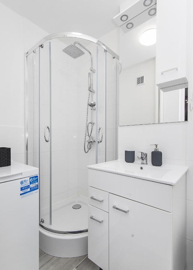 Grzybowska Apartament *